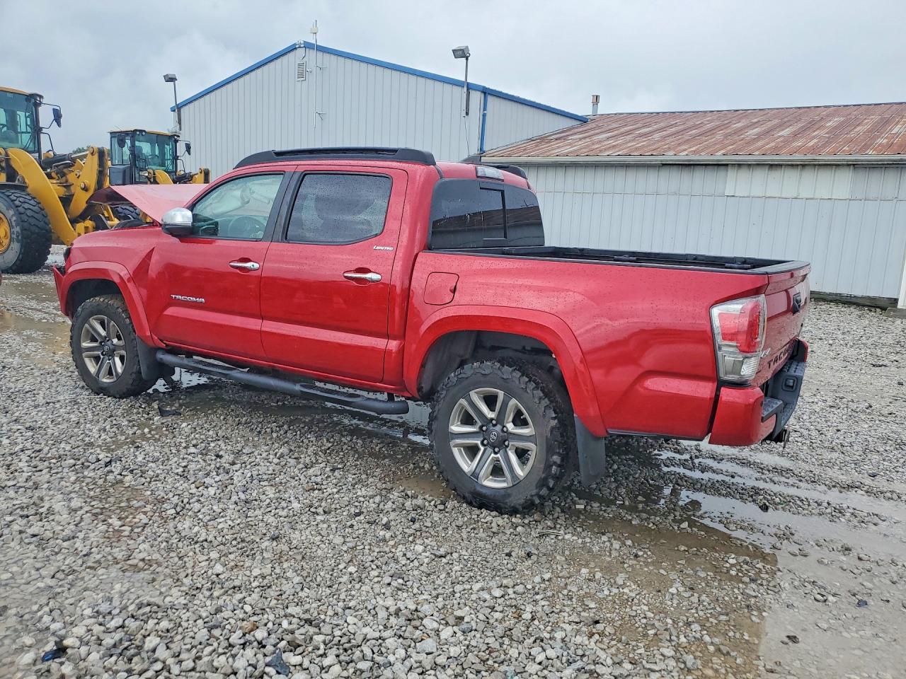 2018 TOYOTA TACOMA
