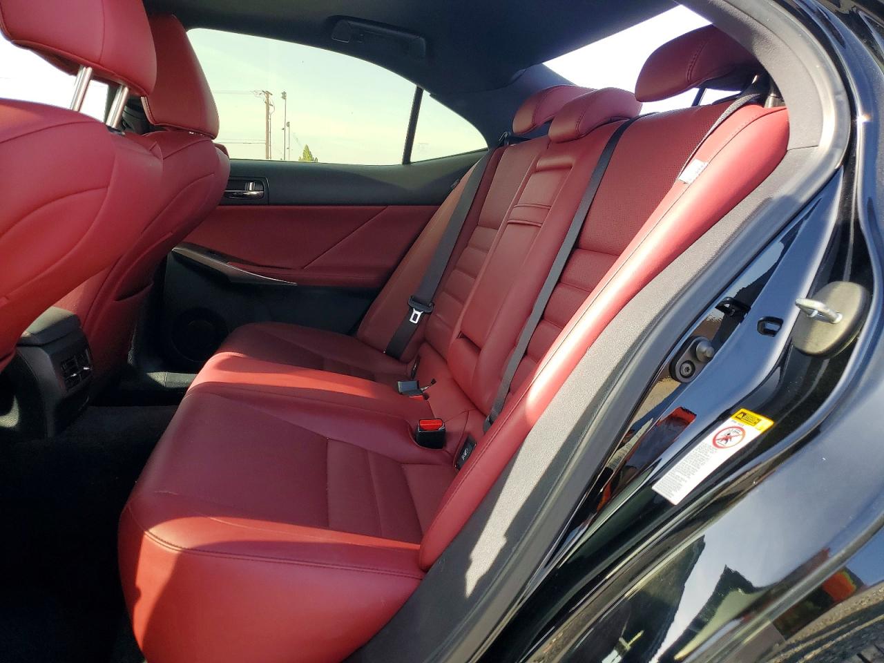 2015 LEXUS IS