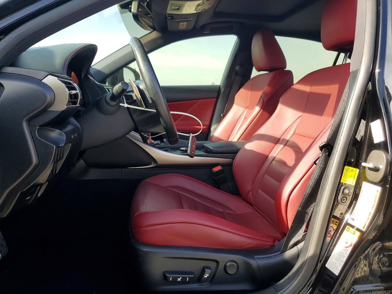 2015 LEXUS IS