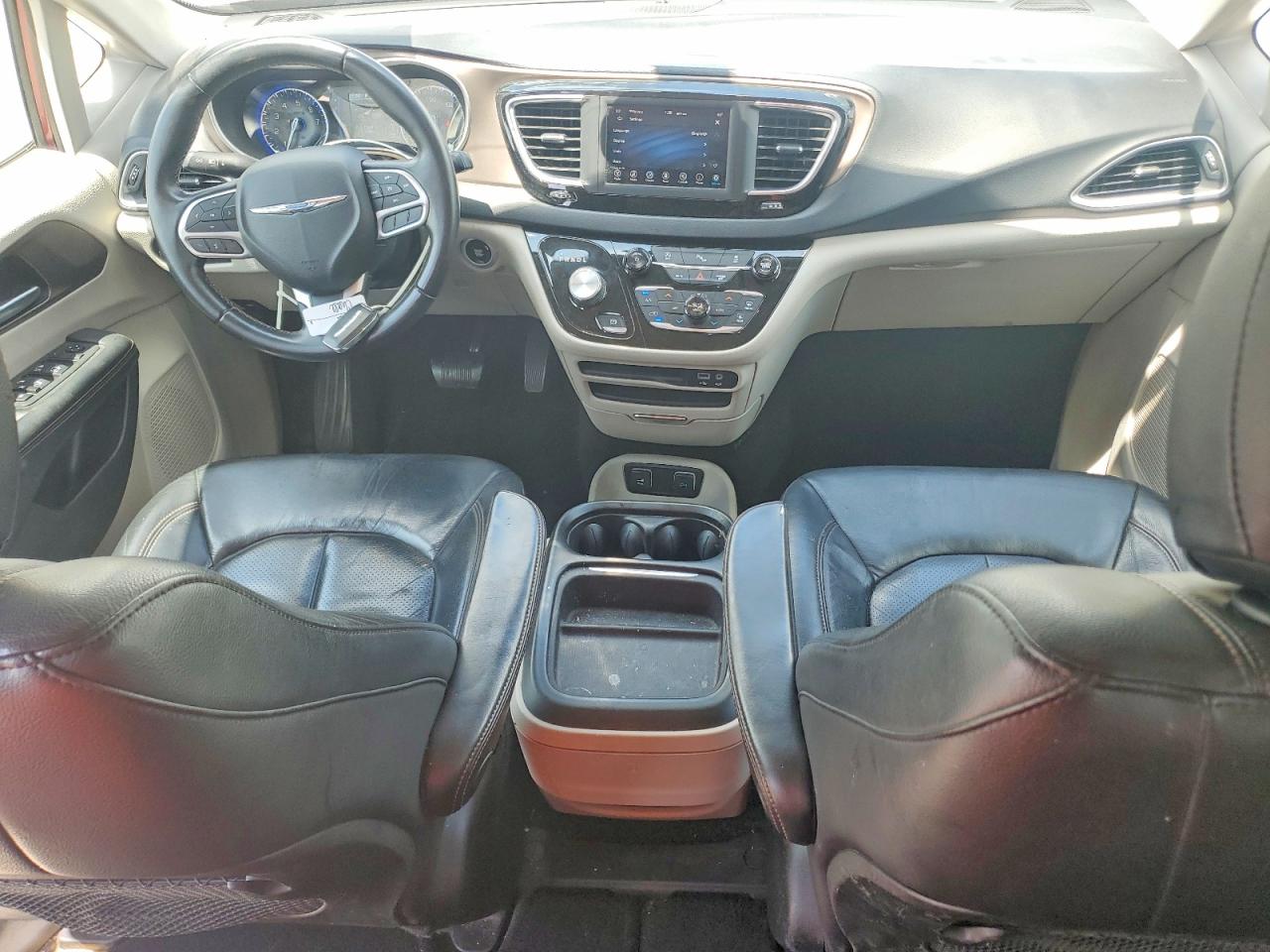 2018 CHRYSLER PACIFICA