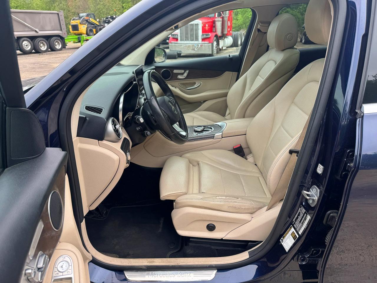 2019 MERCEDES-BENZ GLC-CLASS