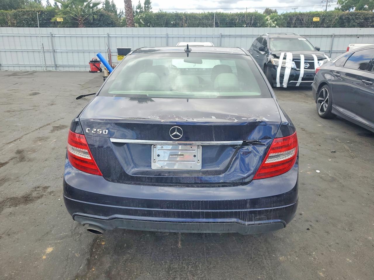2012 MERCEDES-BENZ C-CLASS