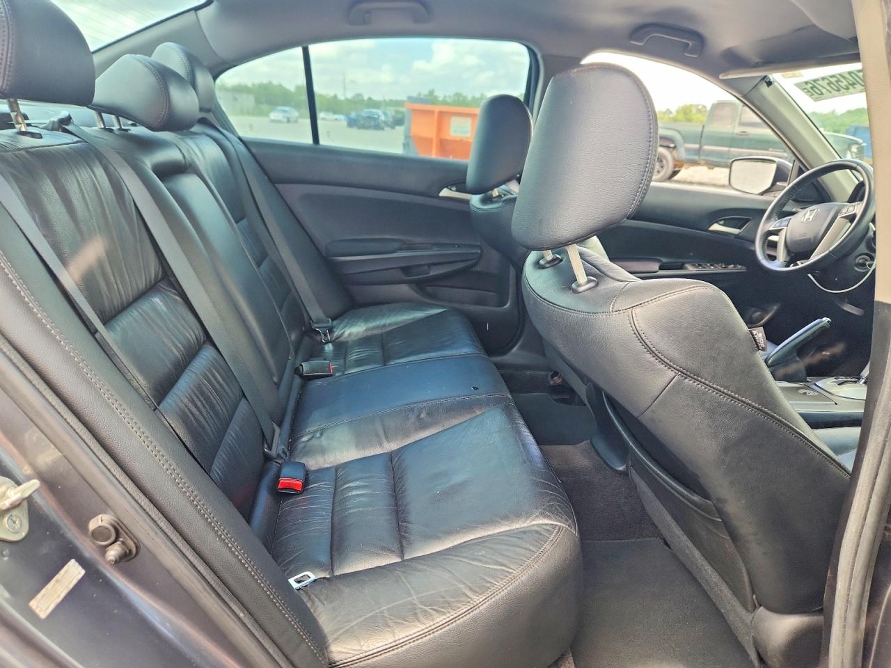 2011 HONDA ACCORD
