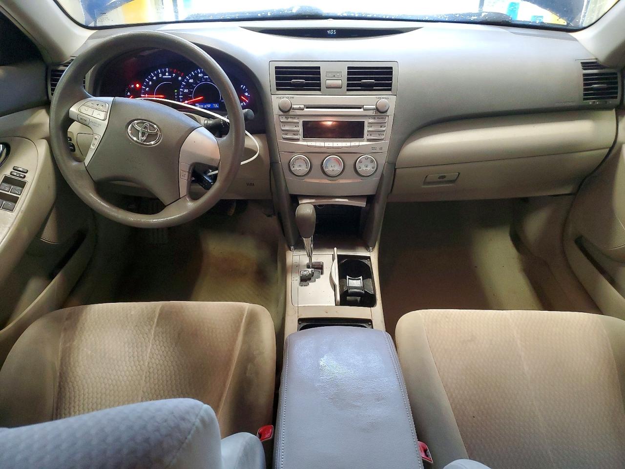 2011 TOYOTA CAMRY
