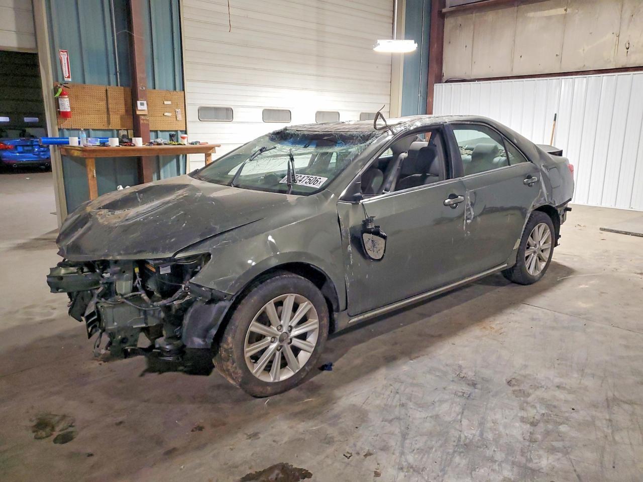 2013 TOYOTA CAMRY