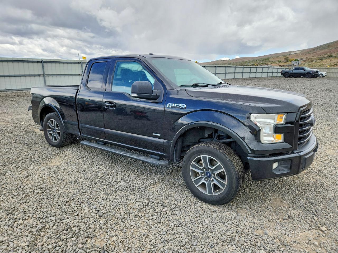2015 FORD F-150