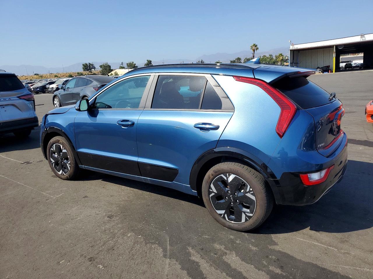 2025 KIA NIRO