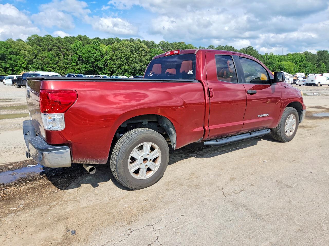 2010 TOYOTA TUNDRA
