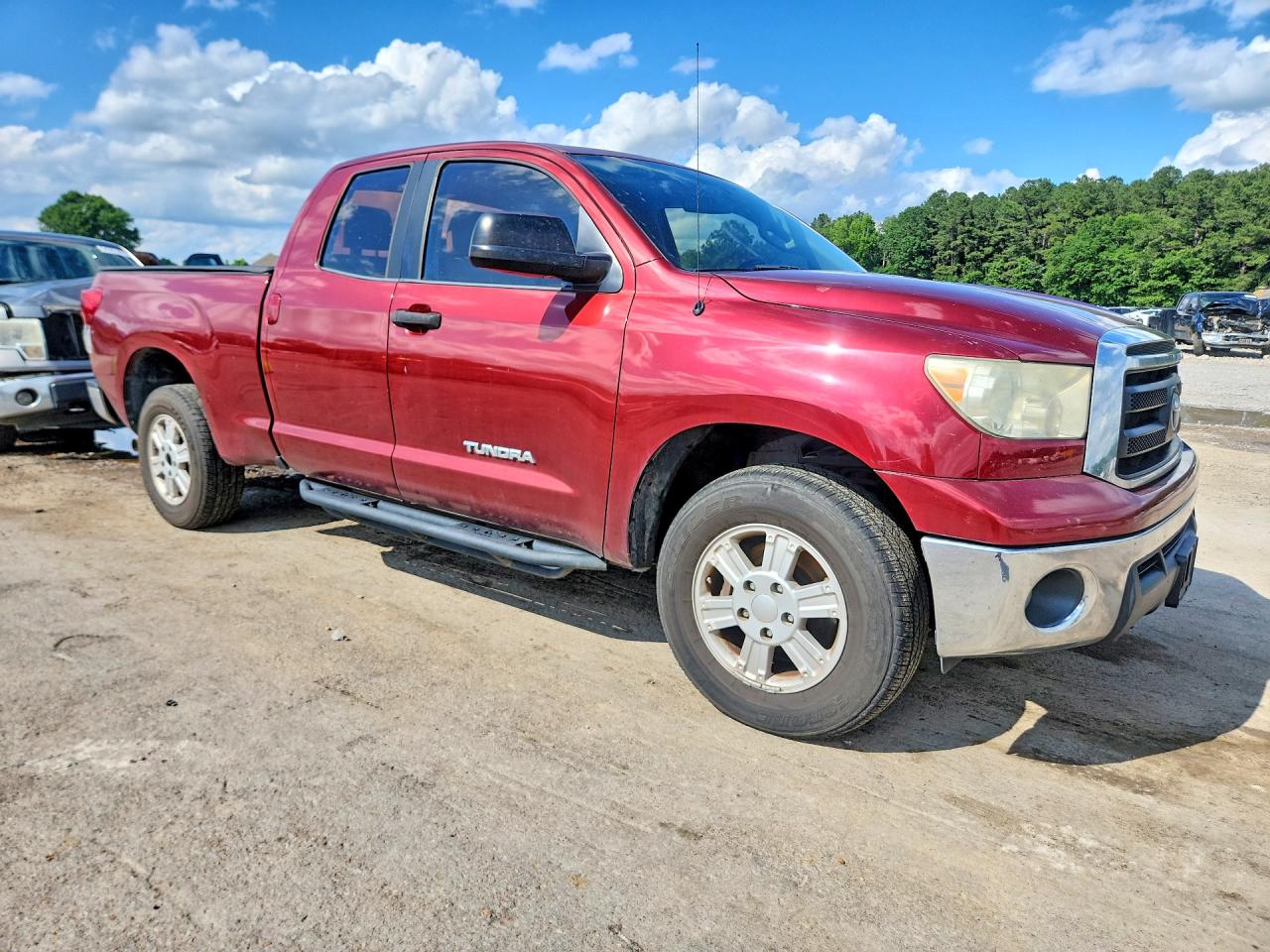 2010 TOYOTA TUNDRA