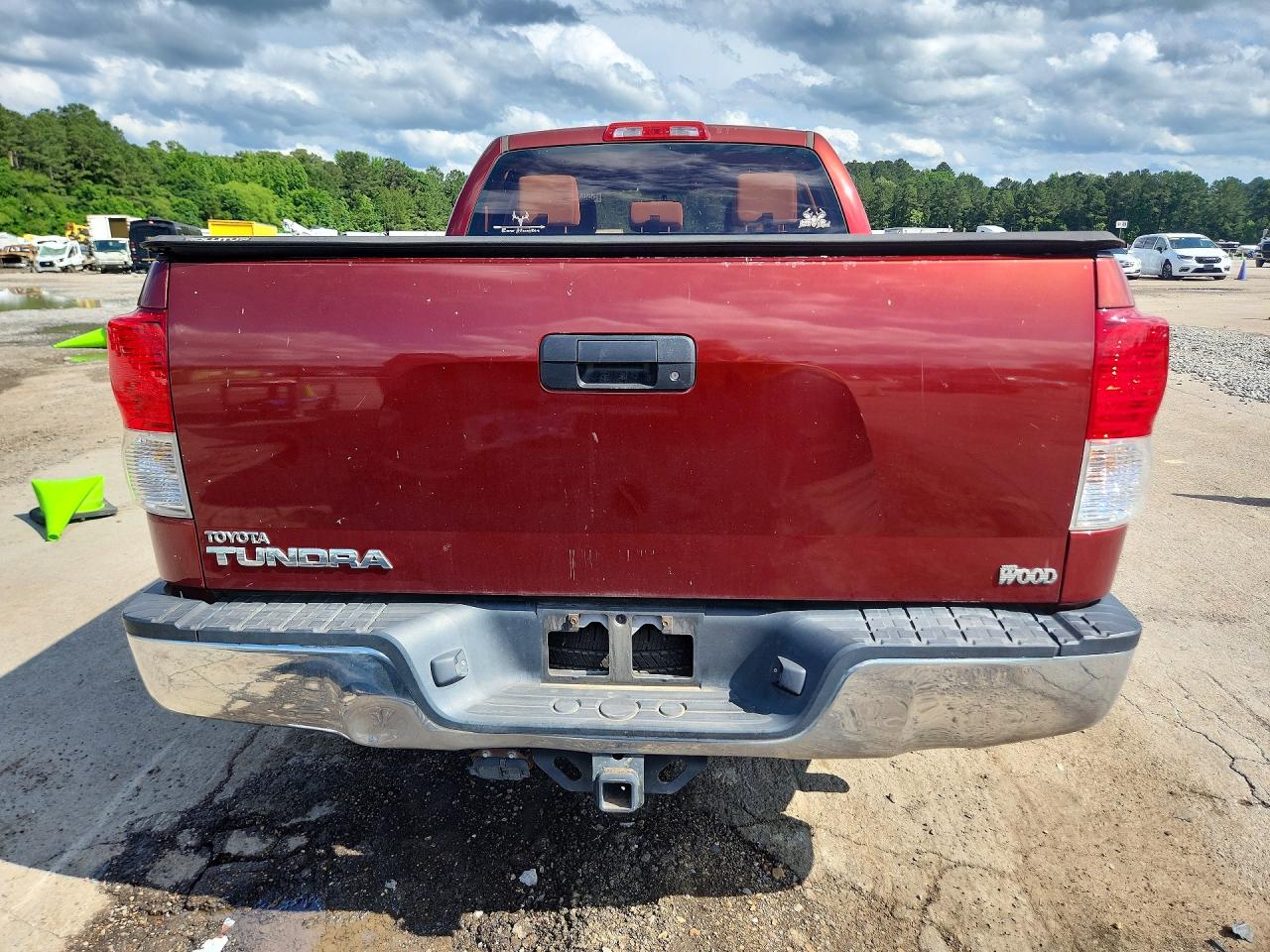 2010 TOYOTA TUNDRA