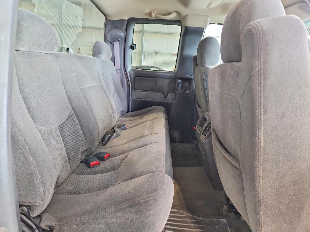 2005 CHEVROLET SILVERADO