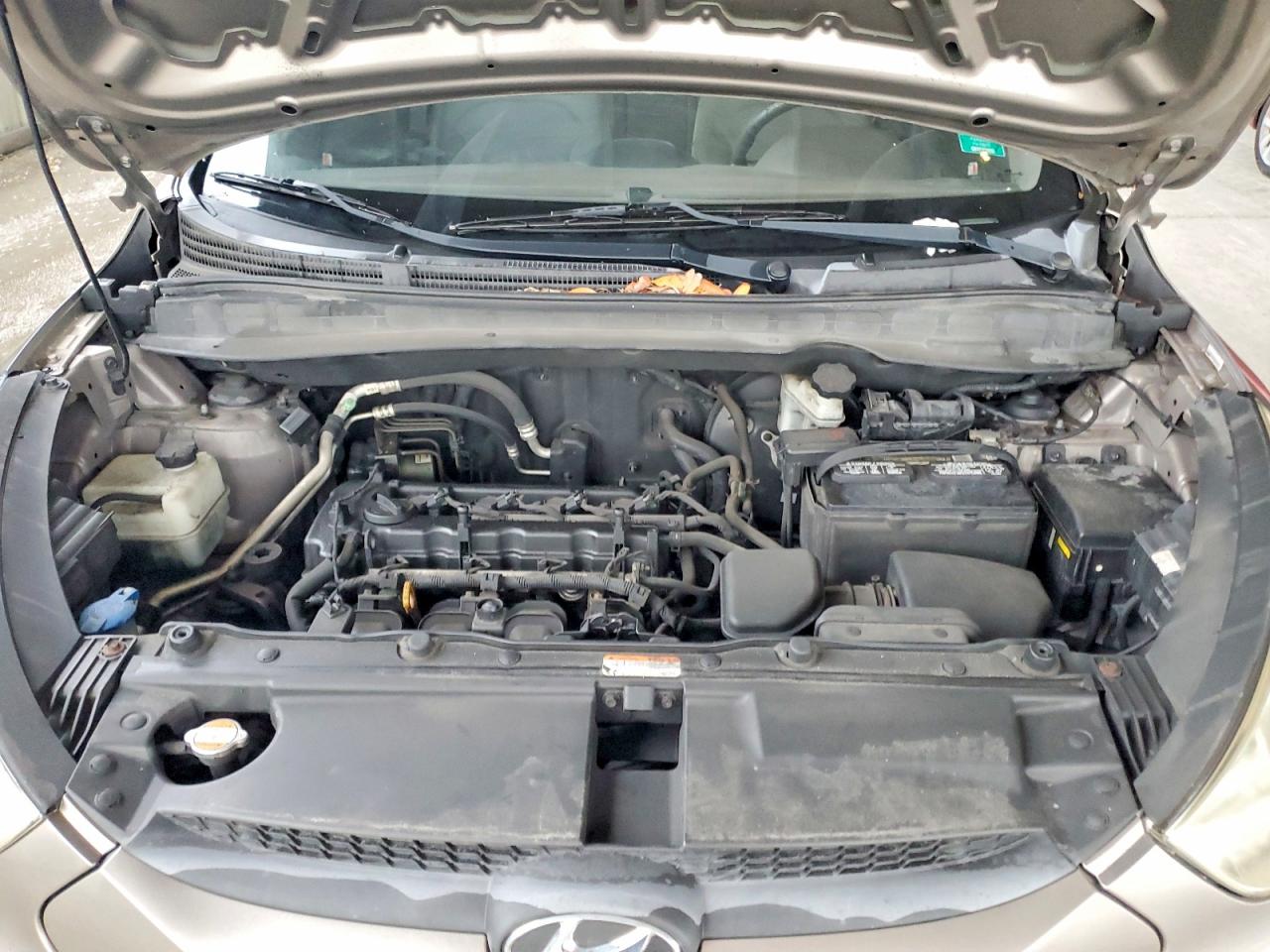 2010 HYUNDAI TUCSON