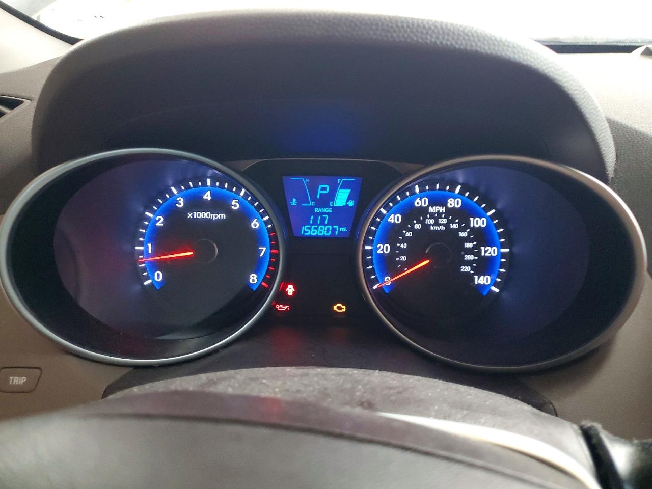 2010 HYUNDAI TUCSON