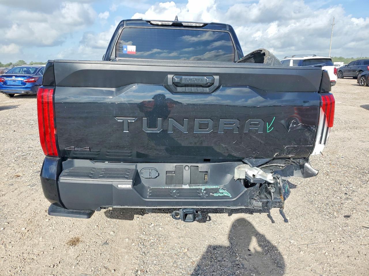 2025 TOYOTA TUNDRA