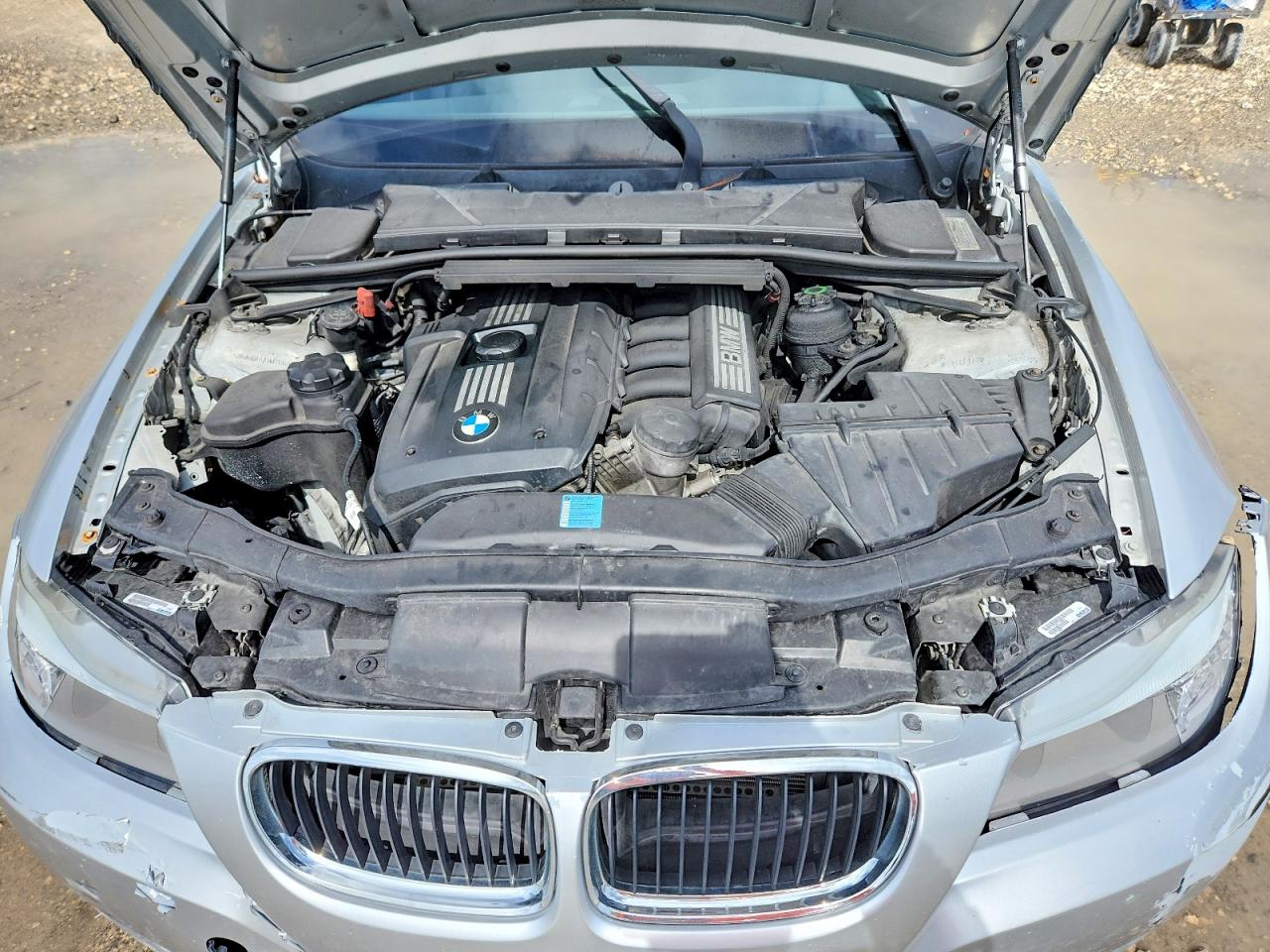 2011 BMW 3 SERIES