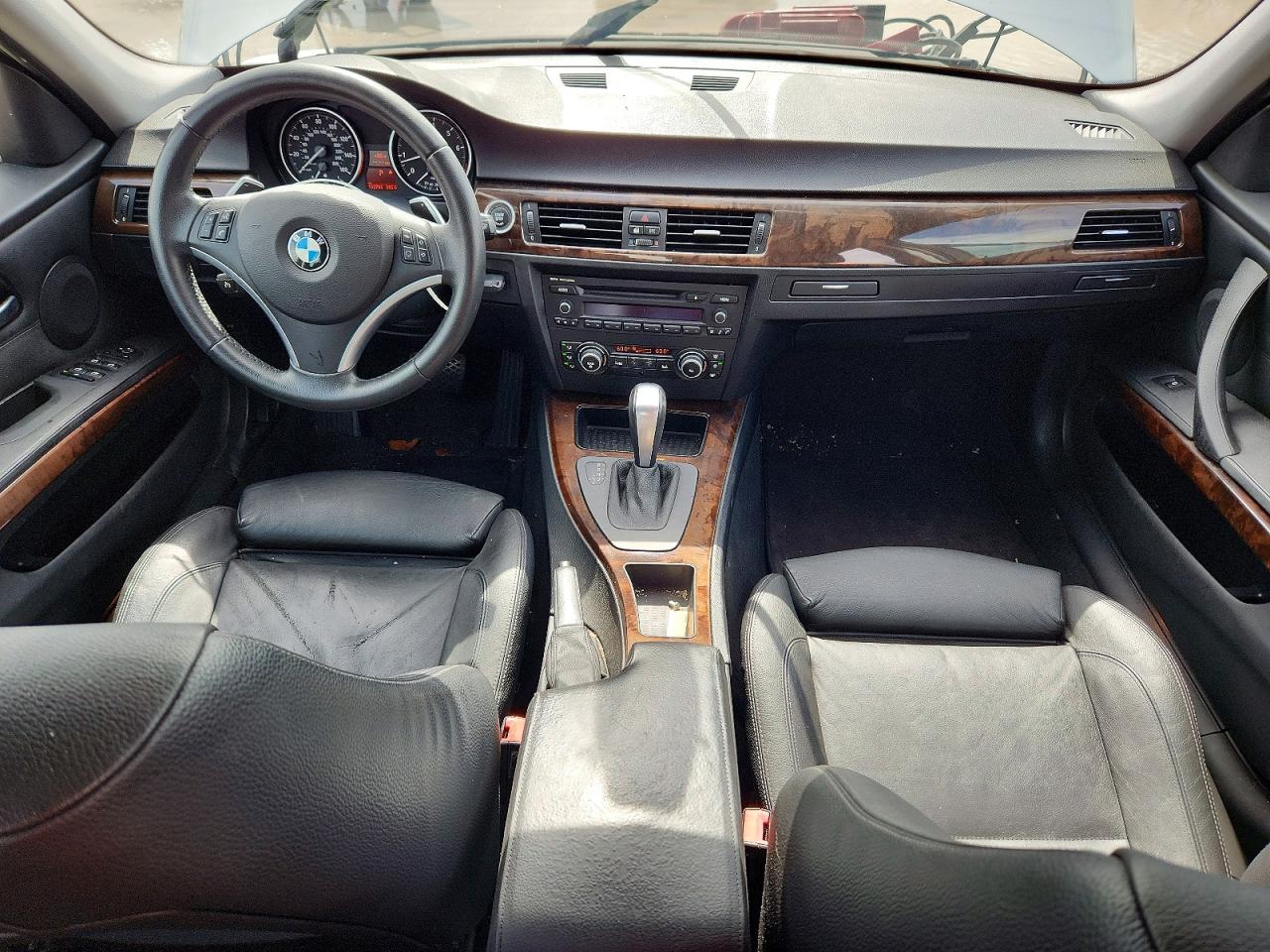2011 BMW 3 SERIES