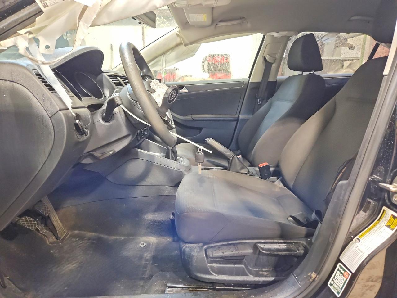 2017 VOLKSWAGEN JETTA