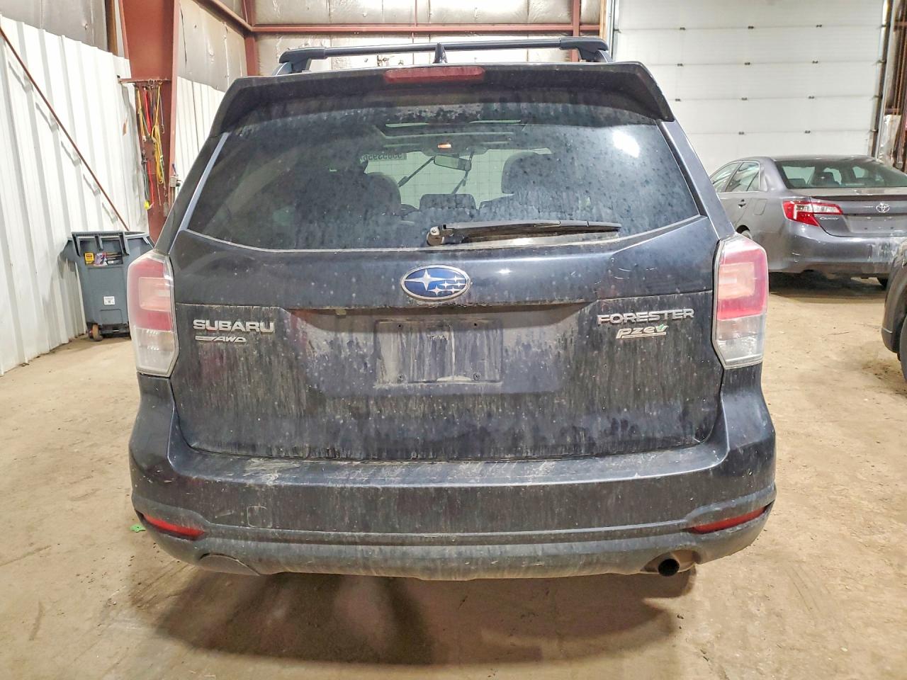 2017 SUBARU FORESTER