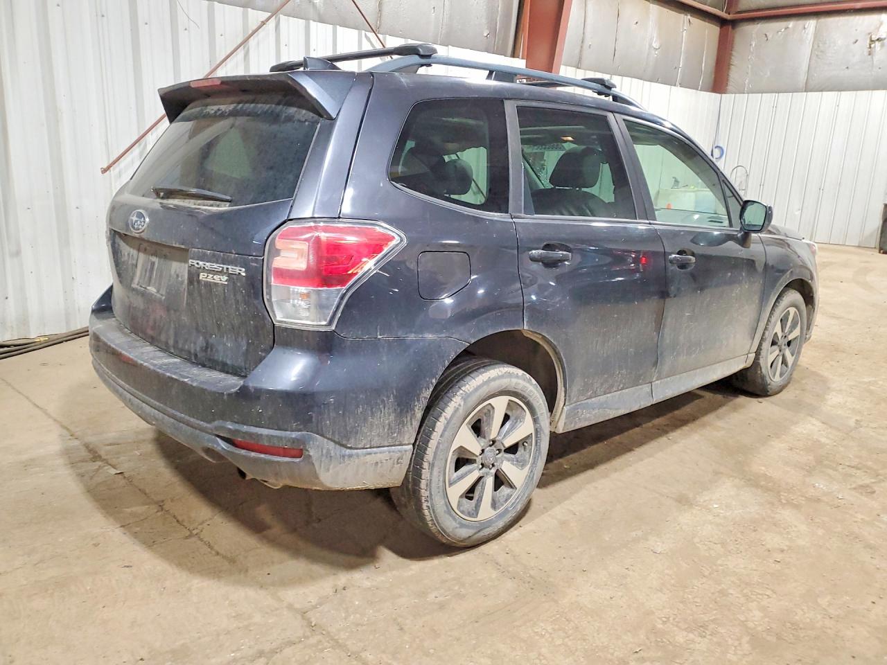 2017 SUBARU FORESTER