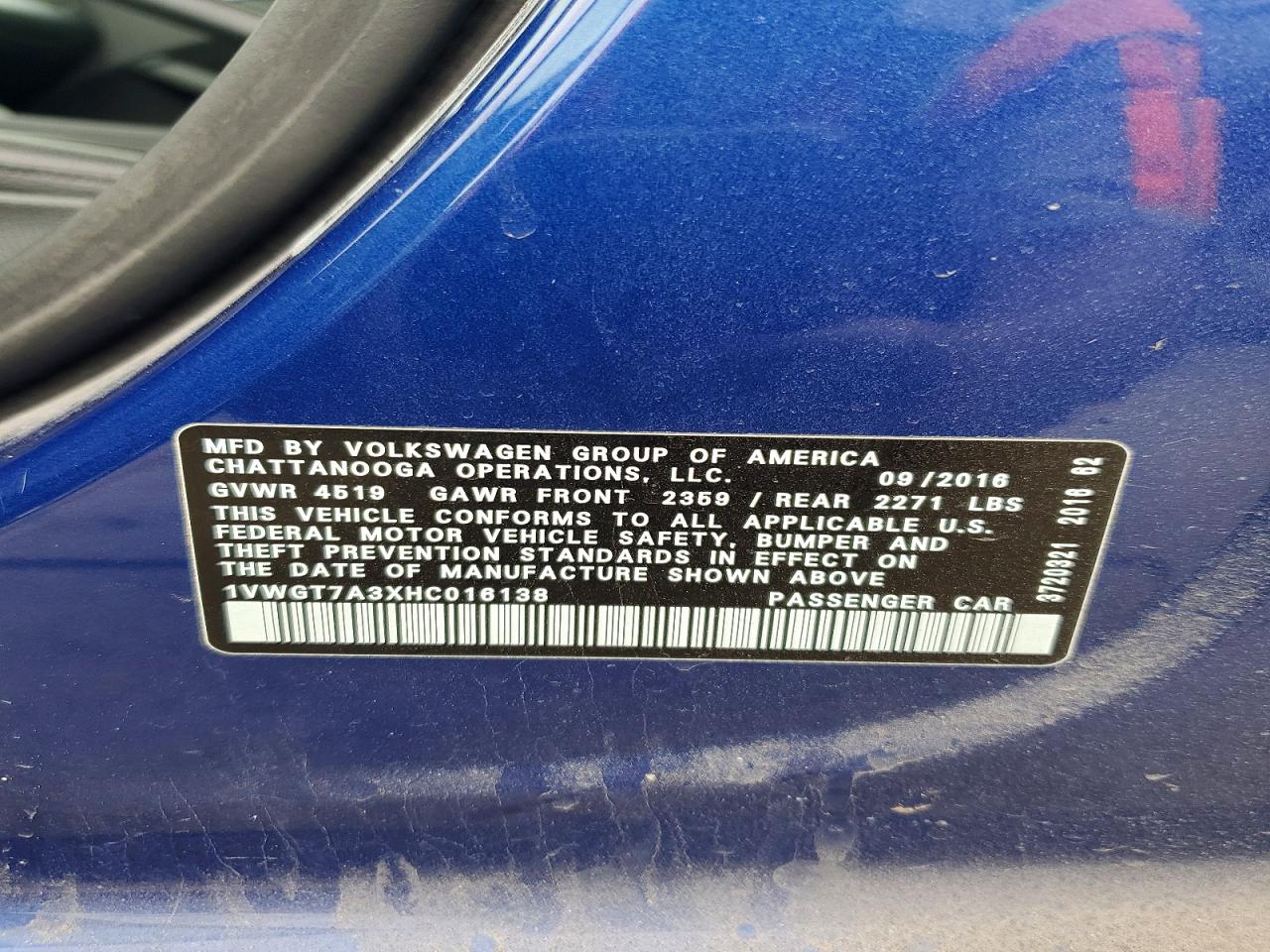 2017 VOLKSWAGEN PASSAT