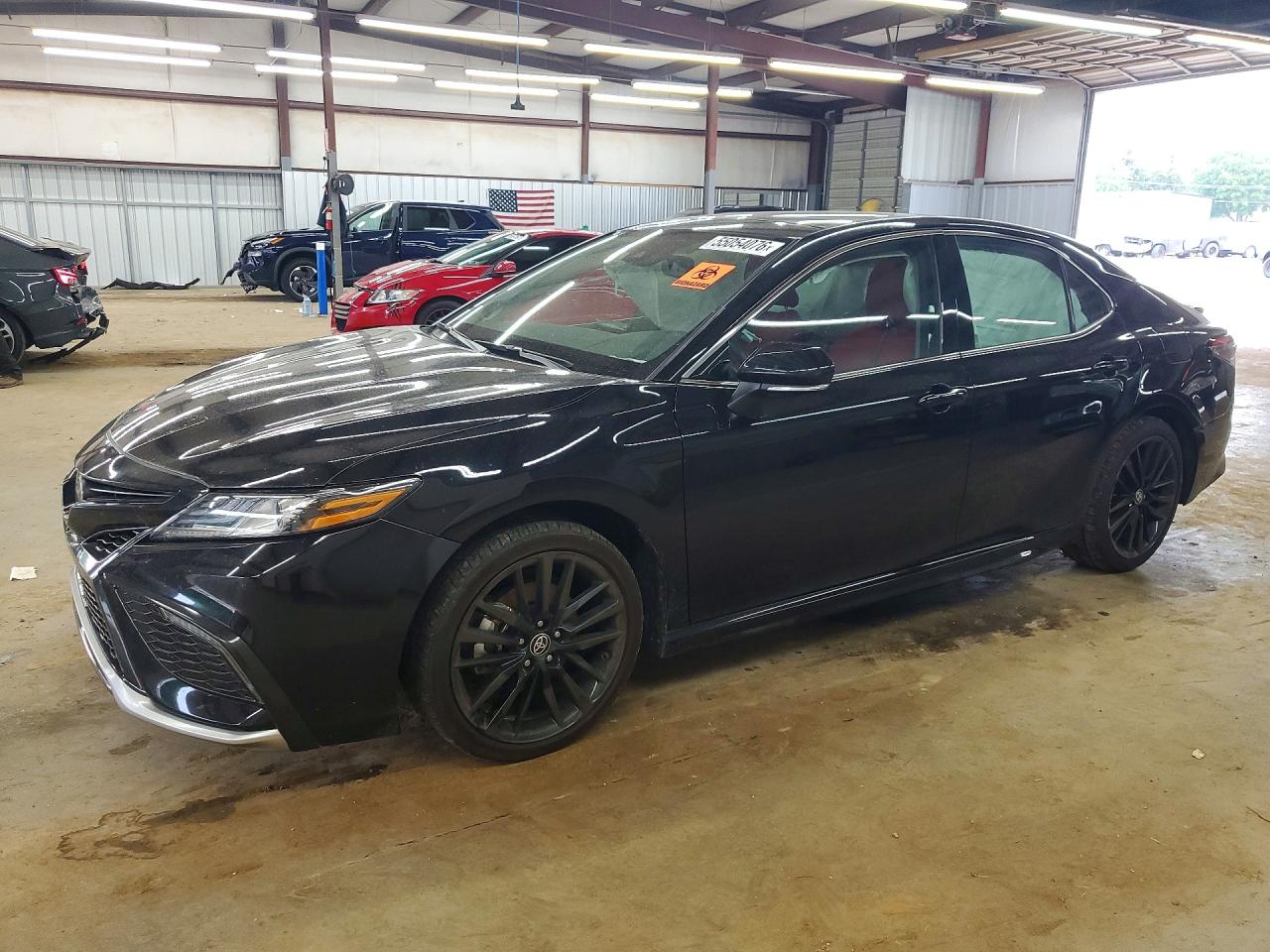 2024 TOYOTA CAMRY