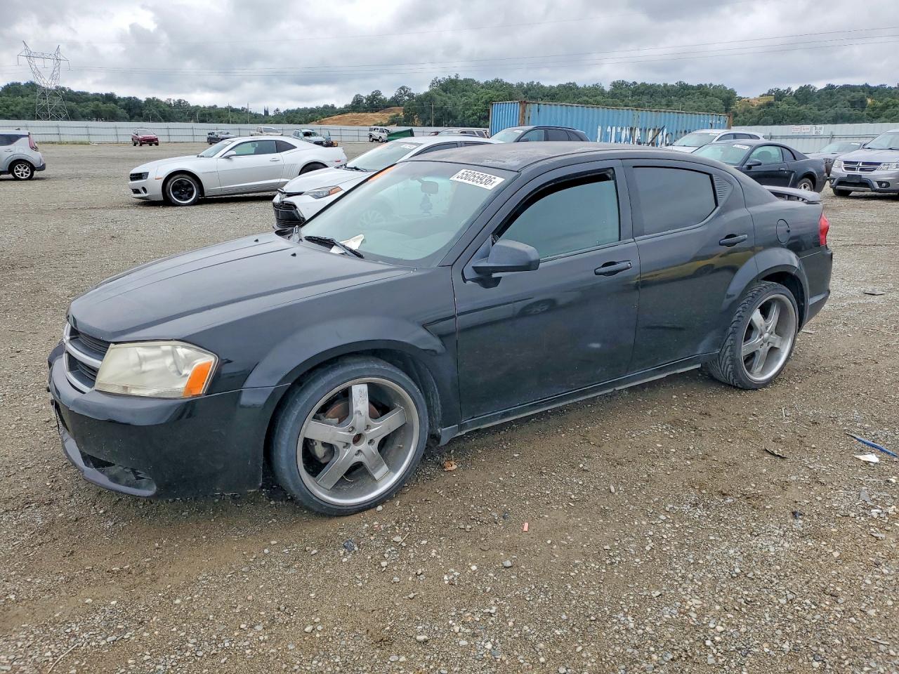 2013 DODGE AVENGER