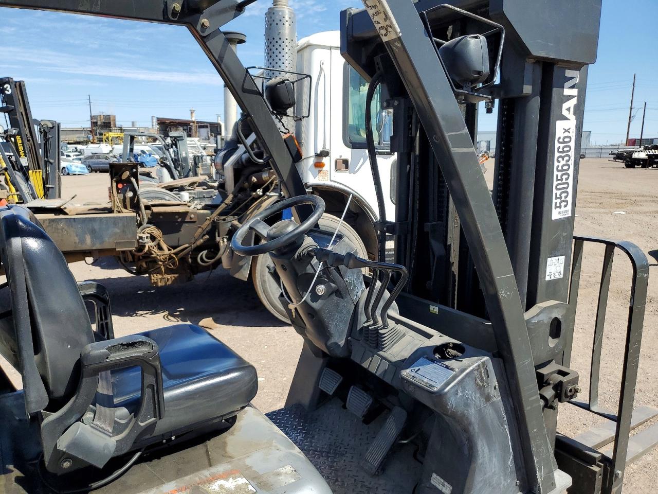 2005 NISSAN MCPL02A25L