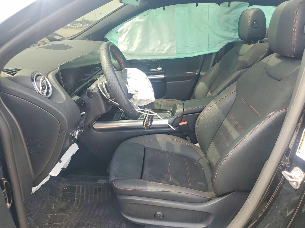 2025 MERCEDES-BENZ GLA-CLASS