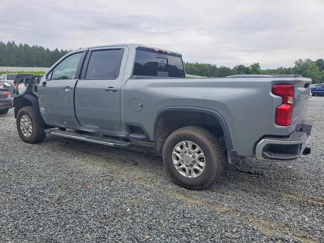 2025 CHEVROLET SILVERADO