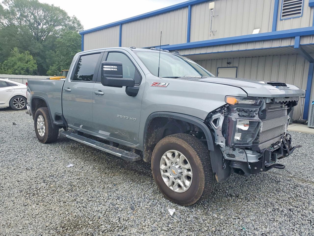 2025 CHEVROLET SILVERADO
