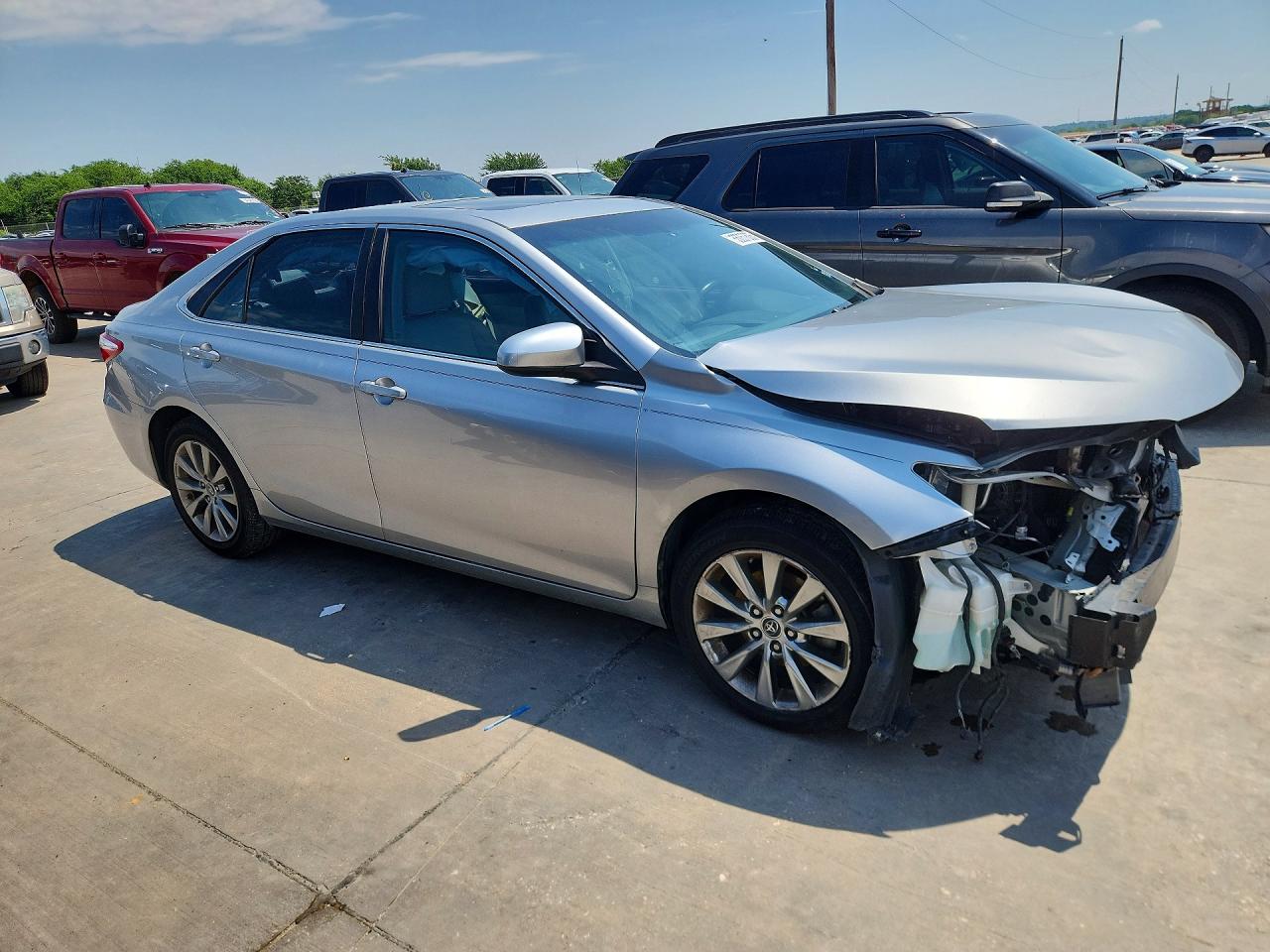2015 TOYOTA CAMRY