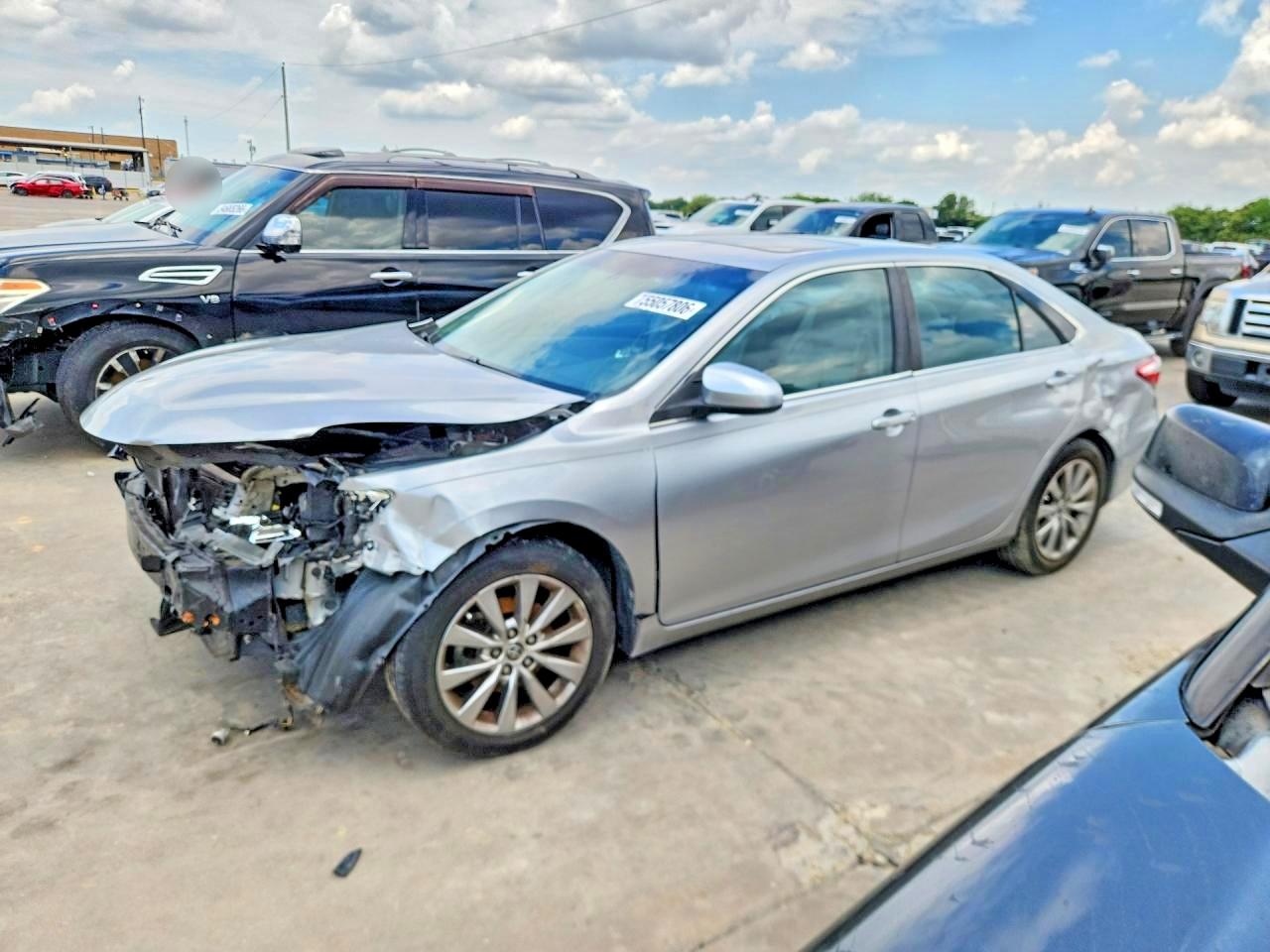 2015 TOYOTA CAMRY