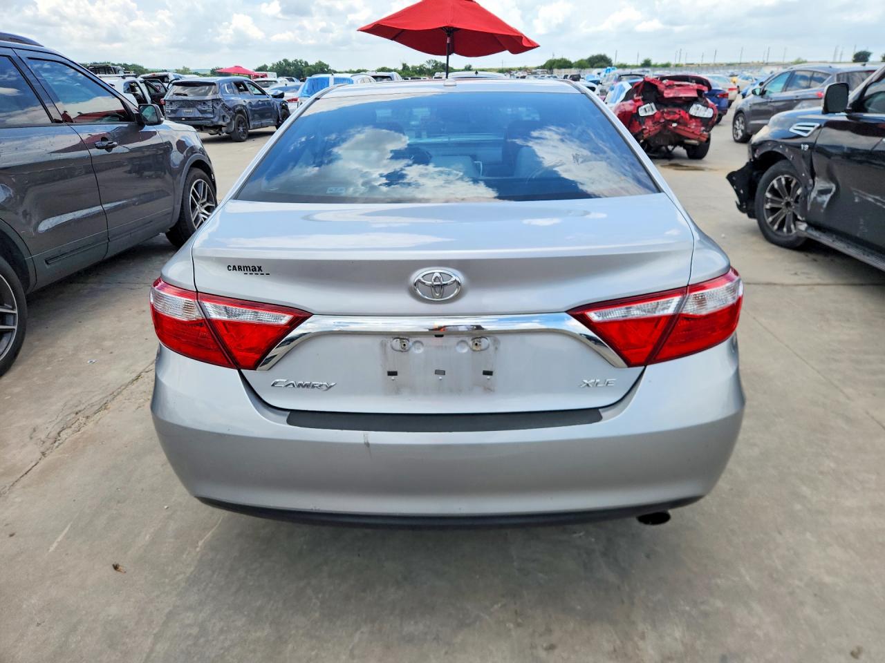 2015 TOYOTA CAMRY