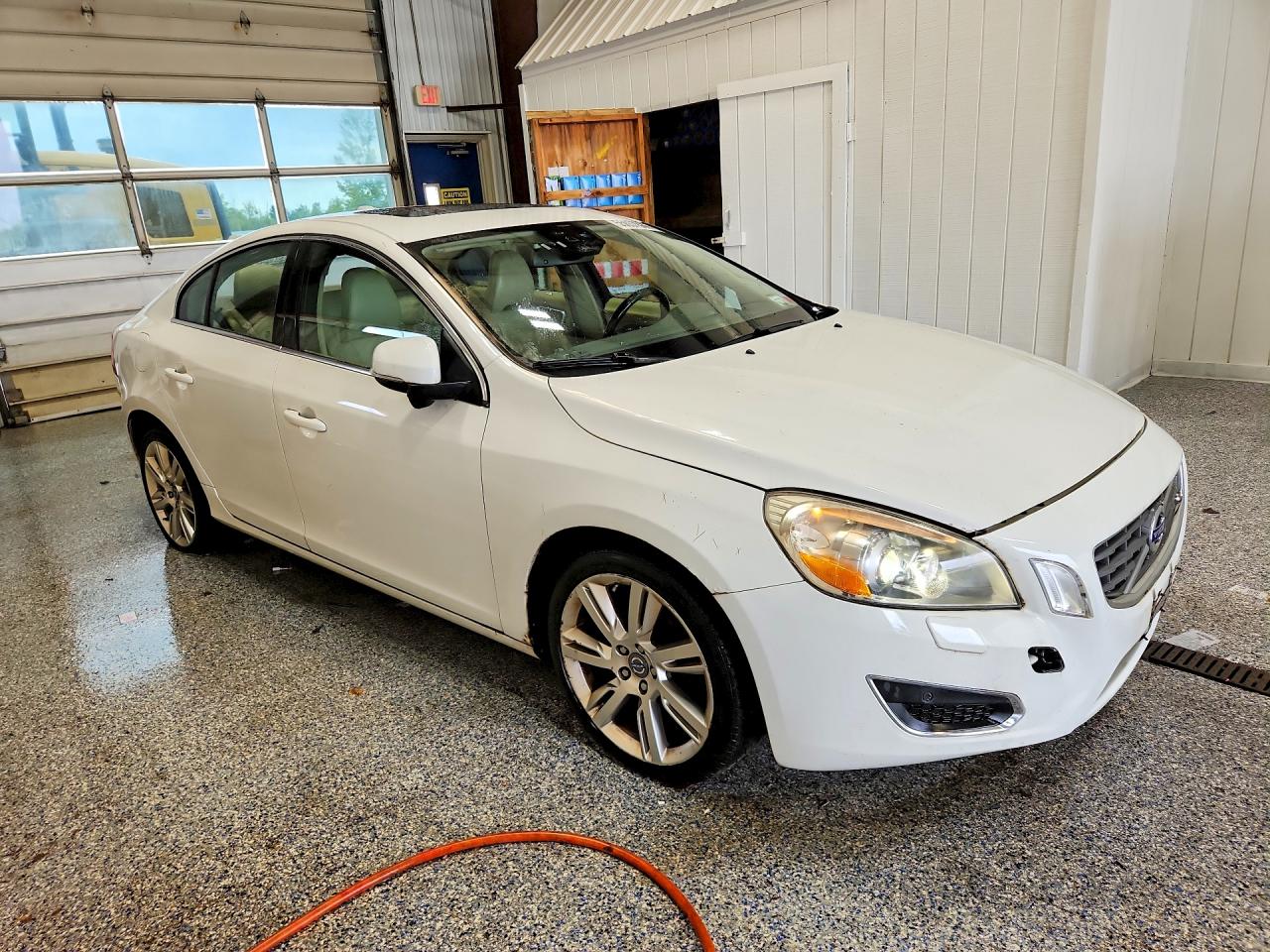 2011 VOLVO S60