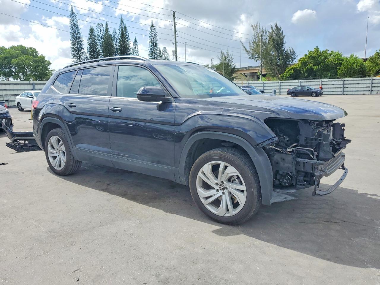 2022 VOLKSWAGEN ATLAS