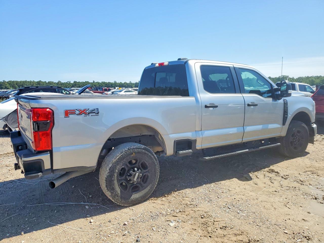 2024 FORD F250