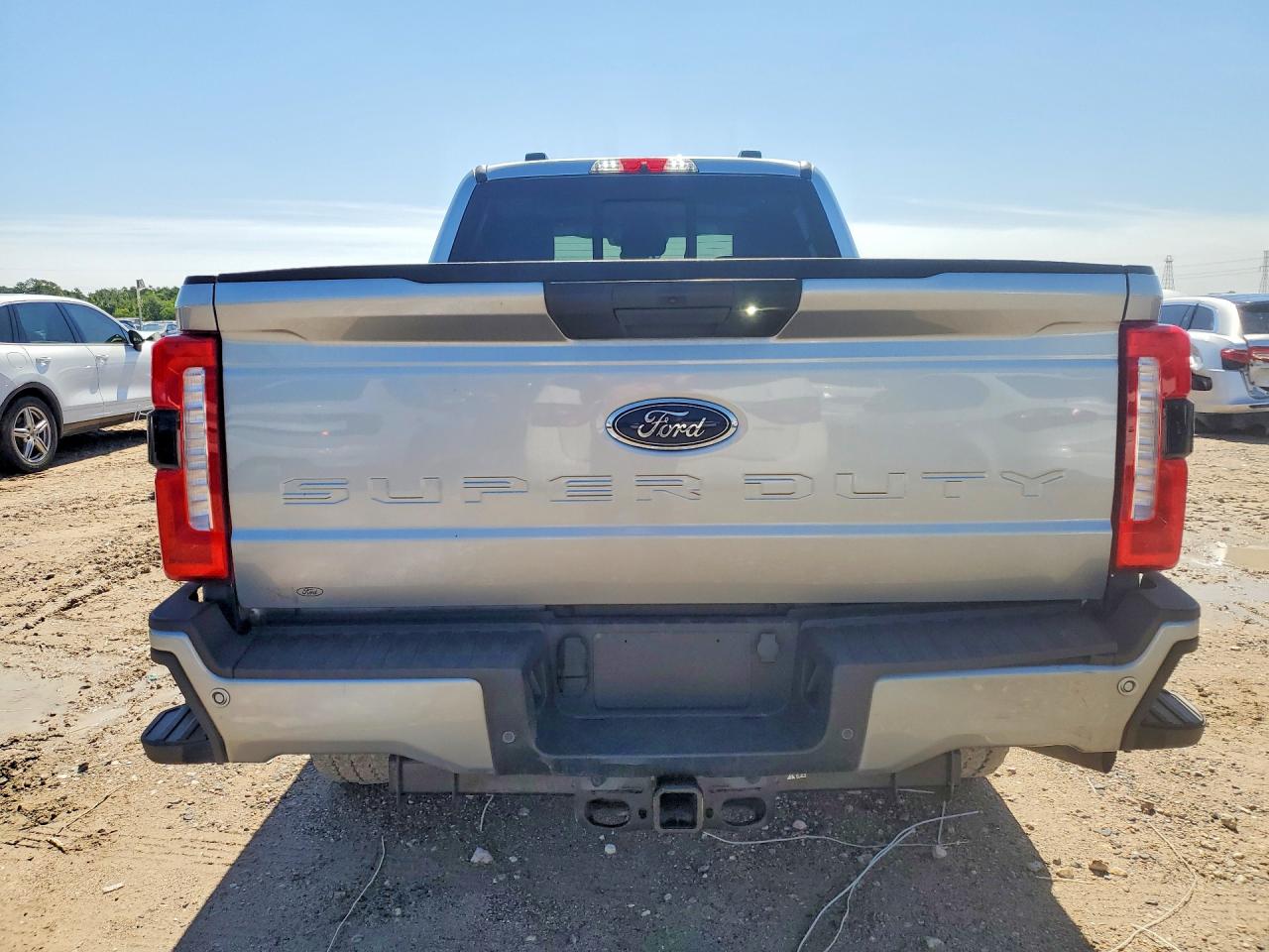 2024 FORD F250