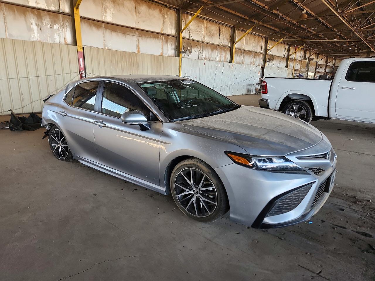 2023 TOYOTA CAMRY