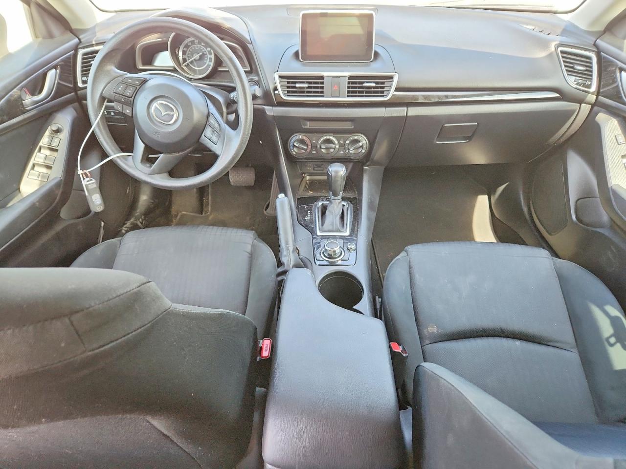 2015 MAZDA 3
