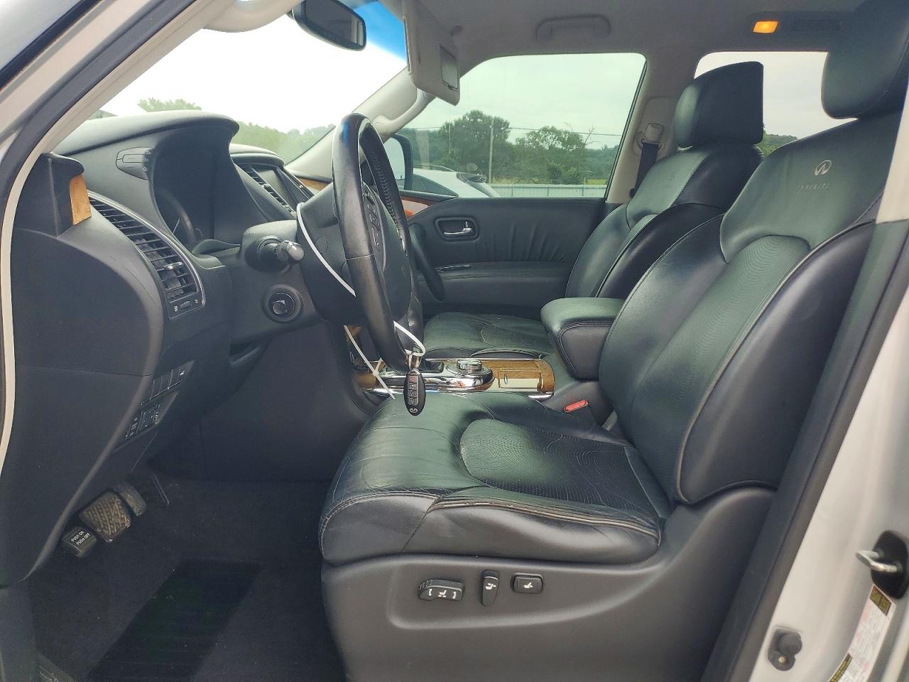 2011 INFINITI QX56