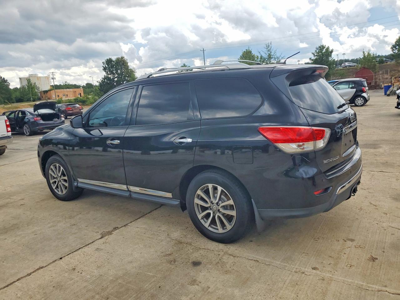 2014 NISSAN PATHFINDER