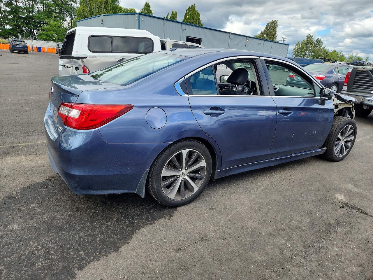 2015 SUBARU LEGACY