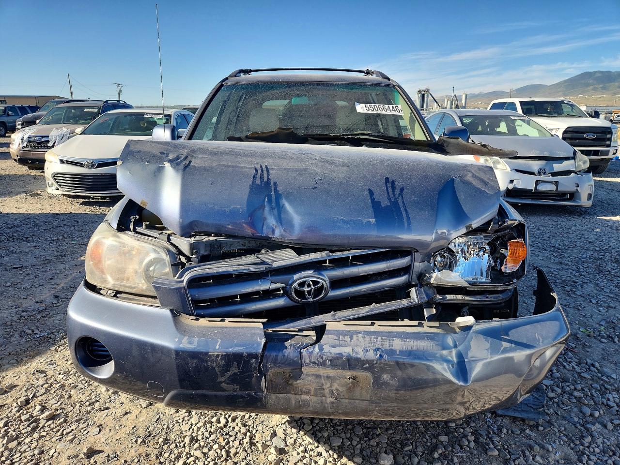 2004 TOYOTA HIGHLANDER