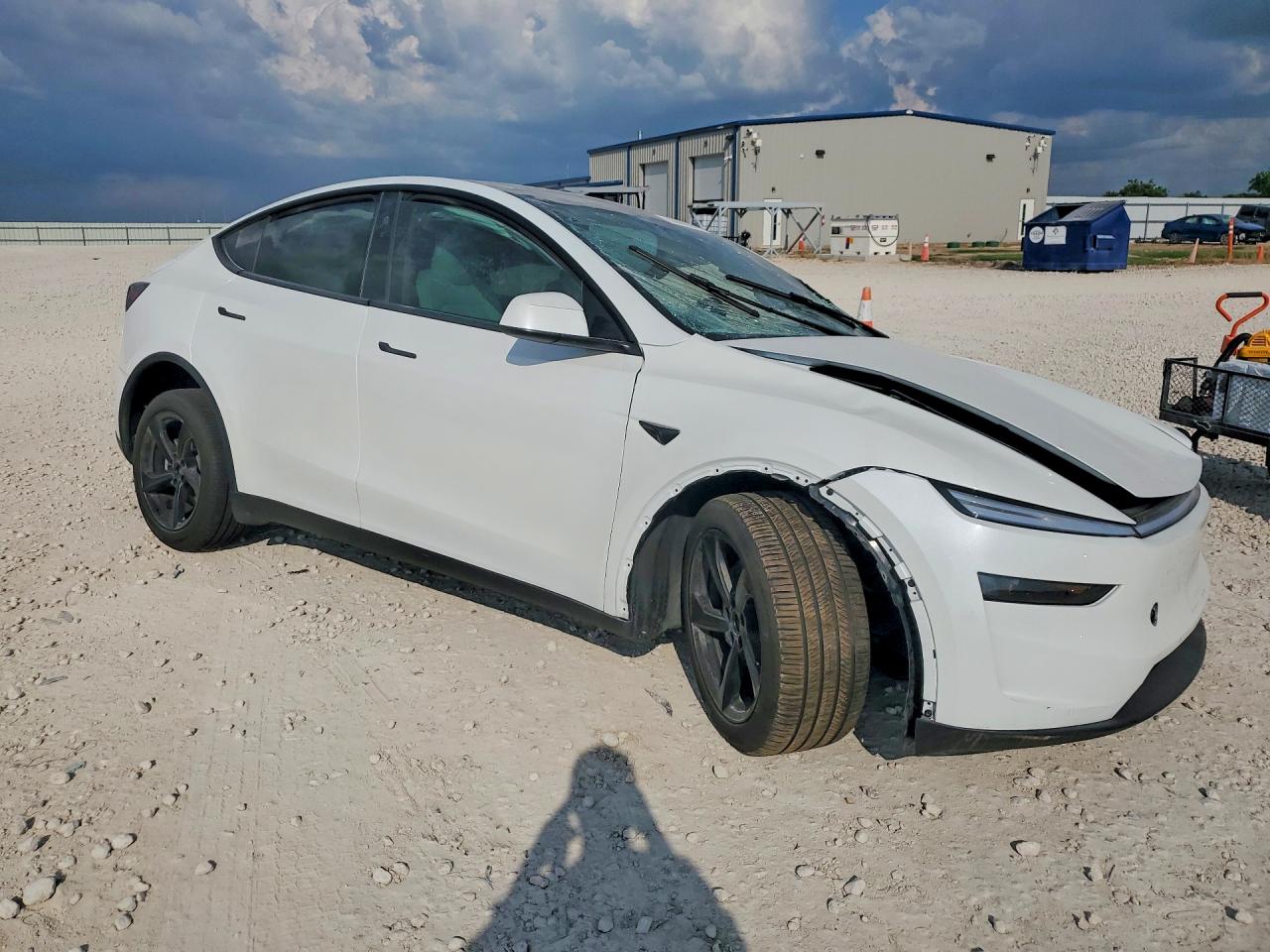 2026 TESLA MODEL Y