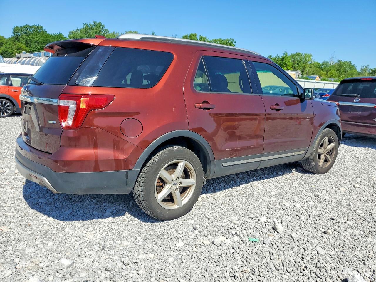 2016 FORD EXPLORER