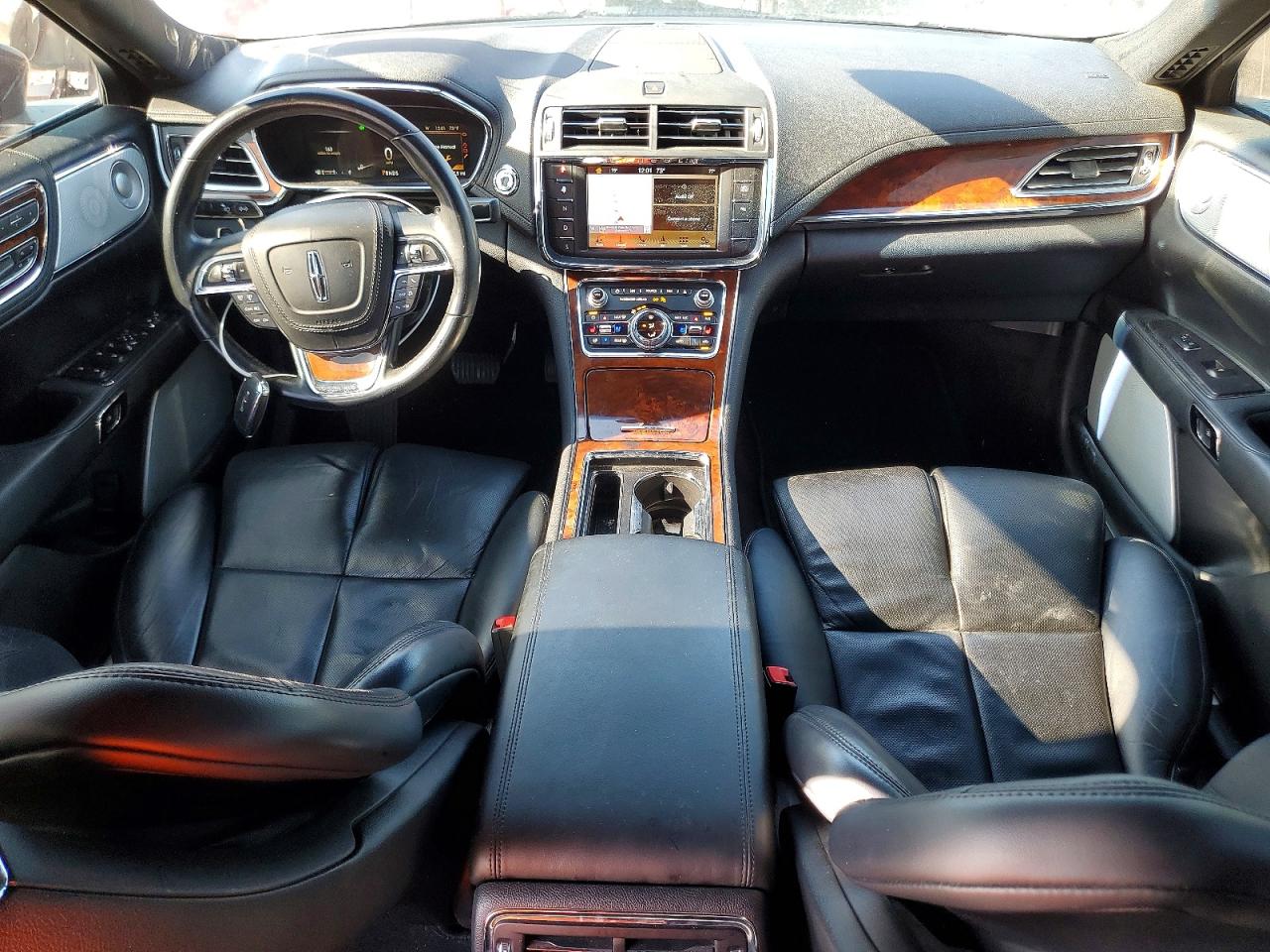 2017 LINCOLN CONTINENTL