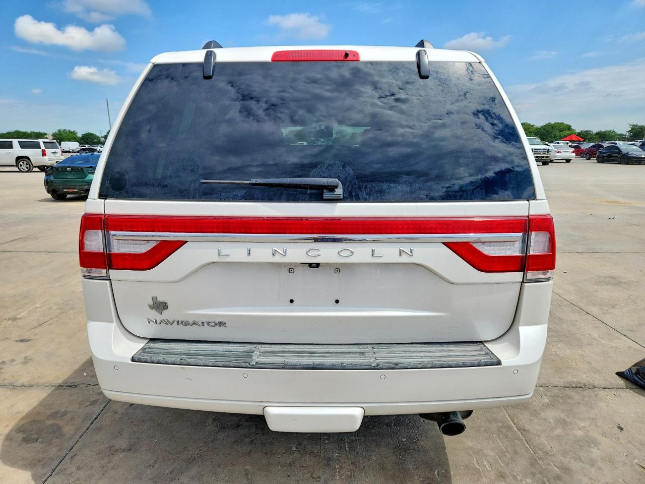 2017 LINCOLN NAVIGATOR