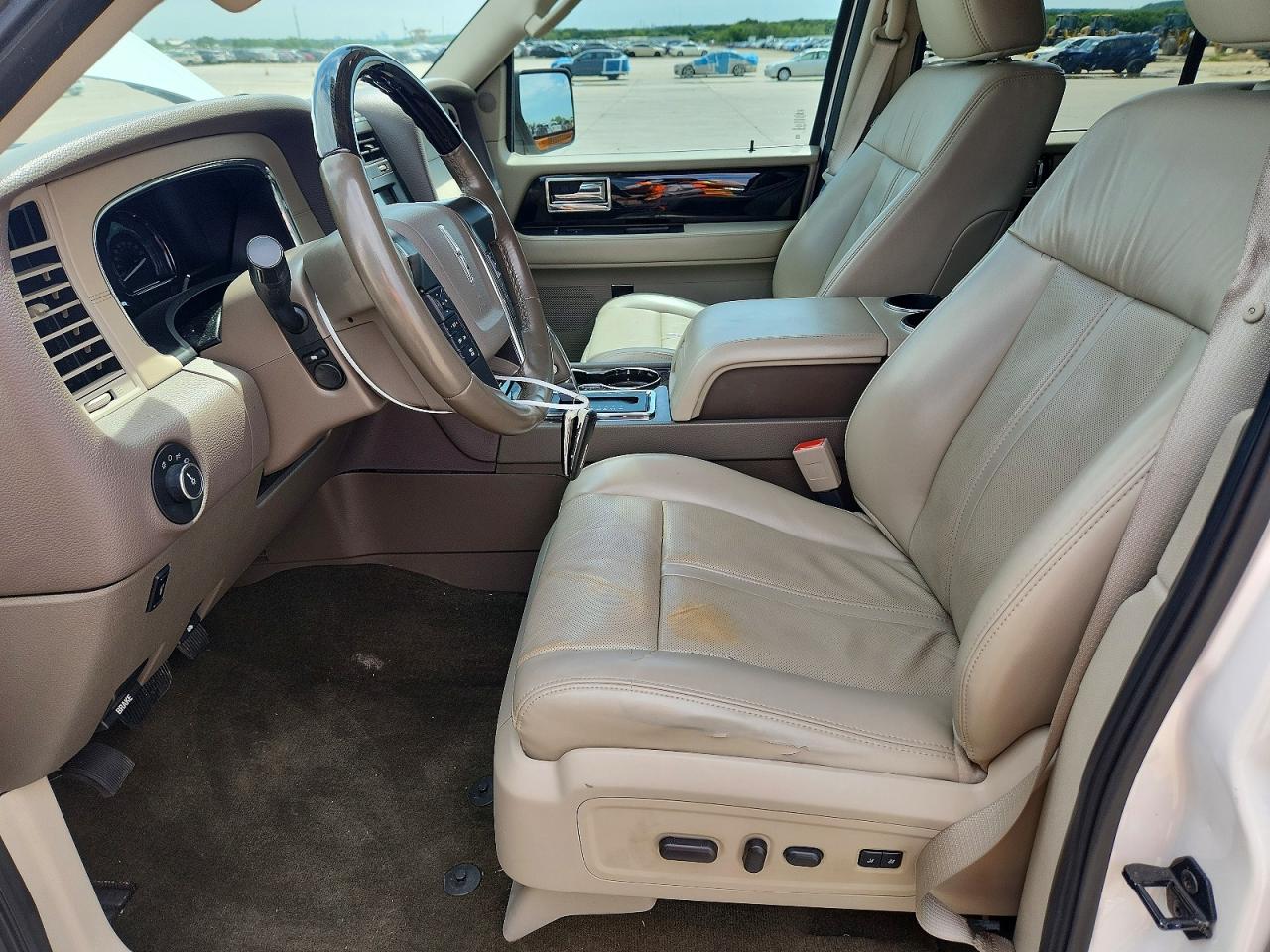 2017 LINCOLN NAVIGATOR