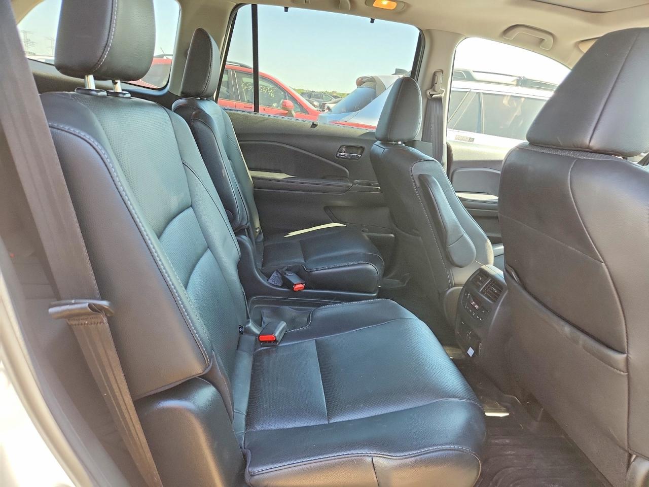 2021 HONDA PILOT