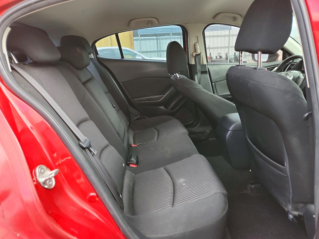 2016 MAZDA 3